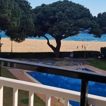 Beach Apartment Costa Brava לינה וארוחת בוקר יורט דה מאר