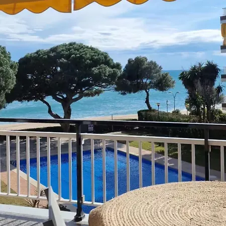 לינה וארוחת בוקר Beach Apartment Costa Brava יורט דה מאר