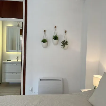 לינה וארוחת בוקר Beach Apartment Costa Brava יורט דה מאר