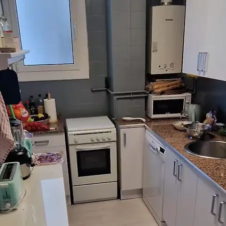 Beach Apartment Costa Brava לינה וארוחת בוקר יורט דה מאר